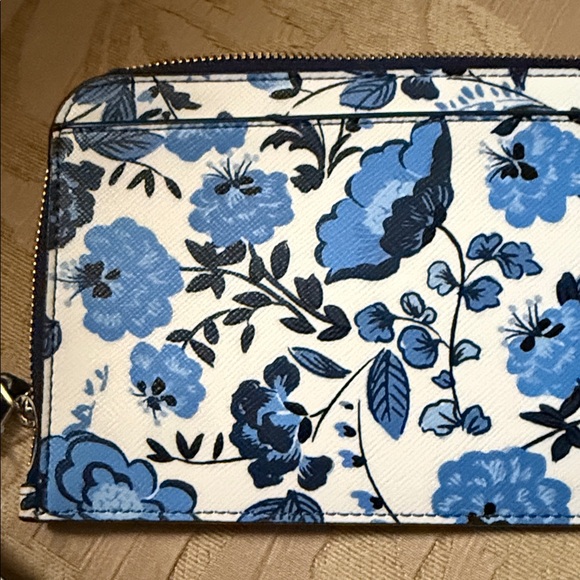 Kate Spade Lucy Vase Floral Medium L Zip Wristlet in blue multi saffiano PVC NWT - Picture 9 of 16